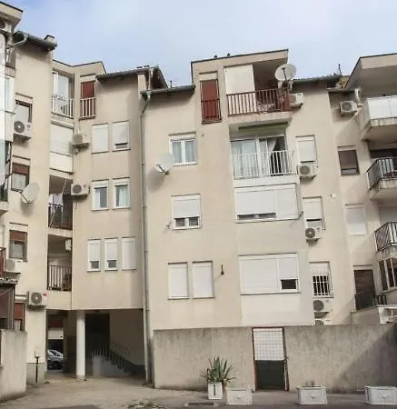 Aylin - With Free Parking Space *